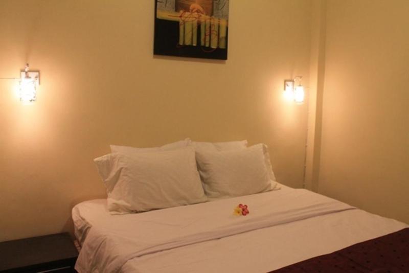 RedDoorz @ Rabasta Kuta Residence Bagian luar foto